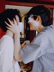 含羞四叶草蜜桃
